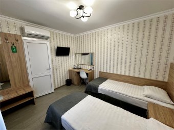 Standard with separate beds building A: Photo 3